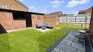 Photo 17- click for photo gallery